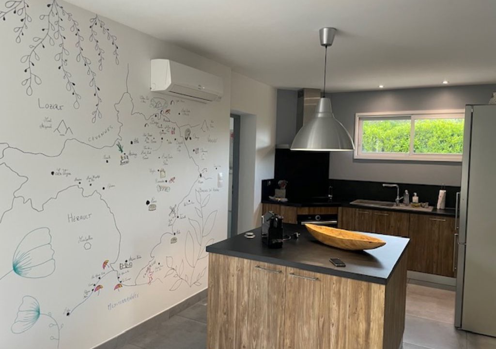 Photo of Kitchen in Saint-Marcel-de-Careiret