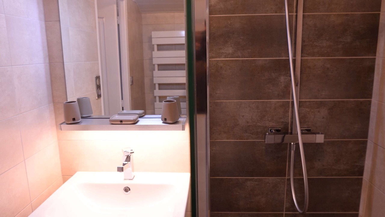 Photo of Bathroom in La Teste-de-Buch