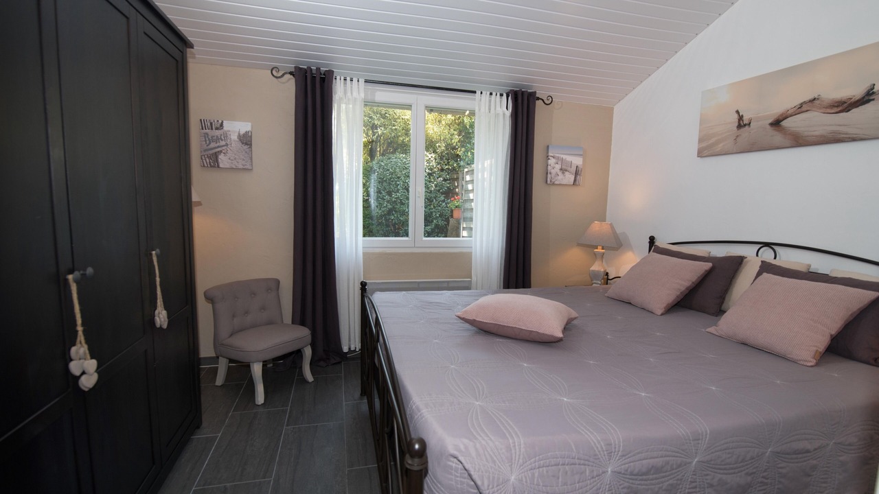 Photo of Bedroom in La Teste-de-Buch