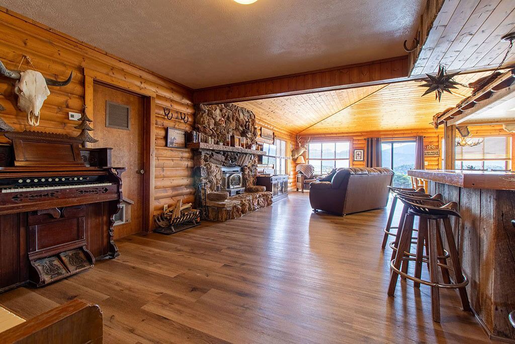 Photo of Bedroom in New Harmony