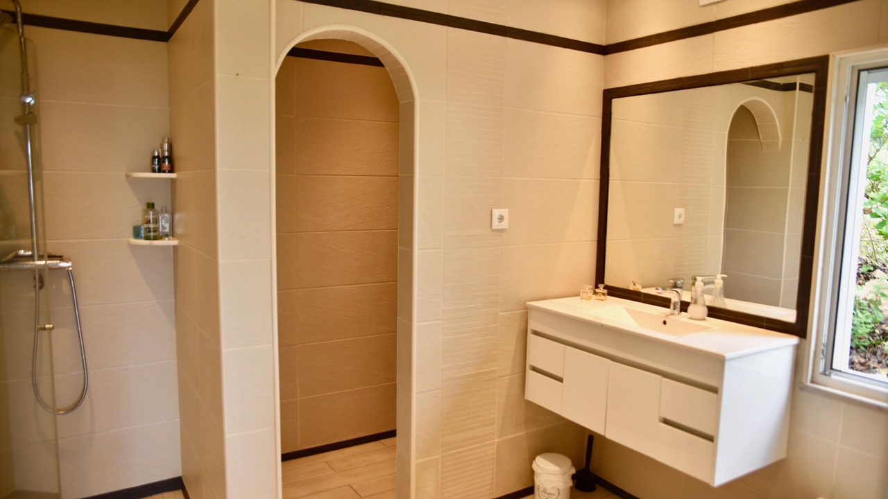 Photo of Bathroom in Quinta das Raposeiras