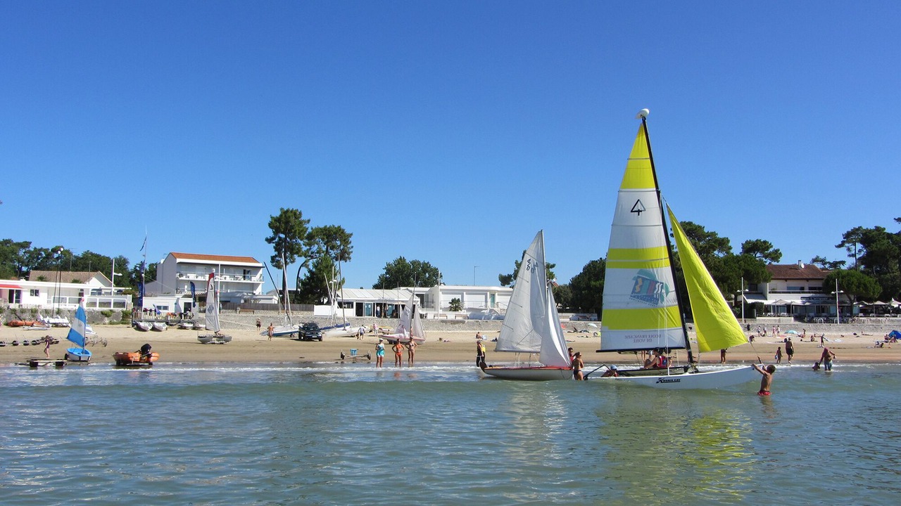 Photo of Others in Vaux-sur-Mer