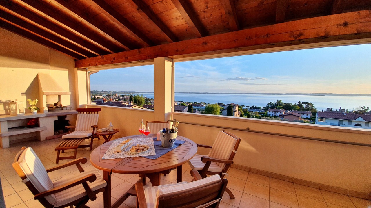 Photo of Outdoor in Calmasino