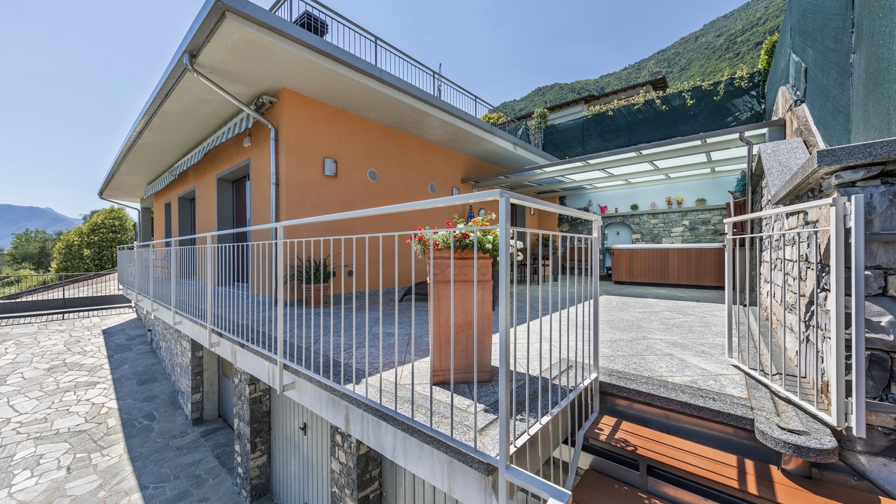 Photo of Patio Balcony in Azzano