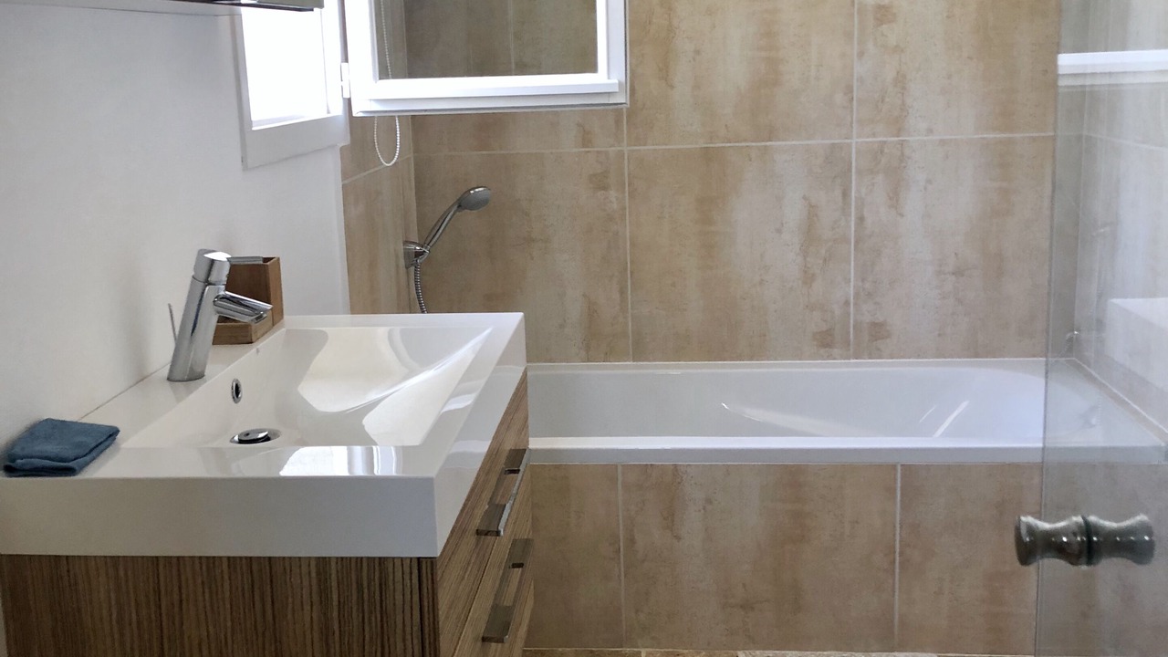 Photo of Bathroom in Entrecasteaux