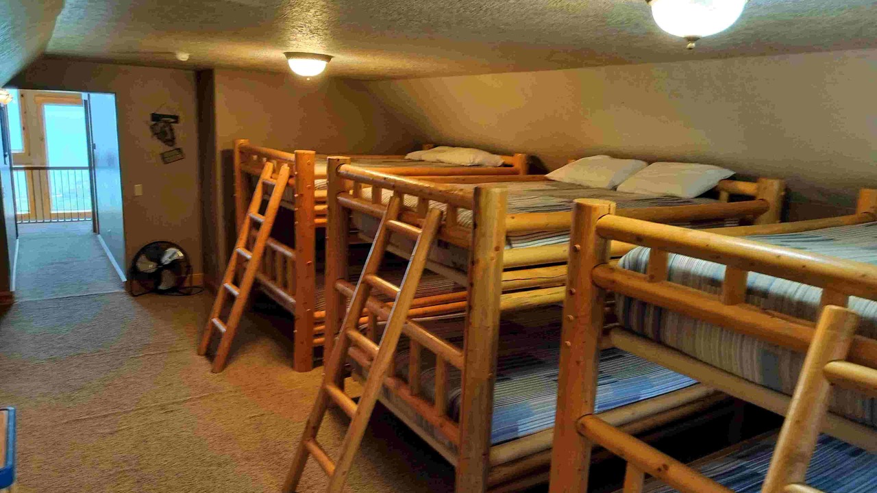Photo of Bedroom in Harbor Village