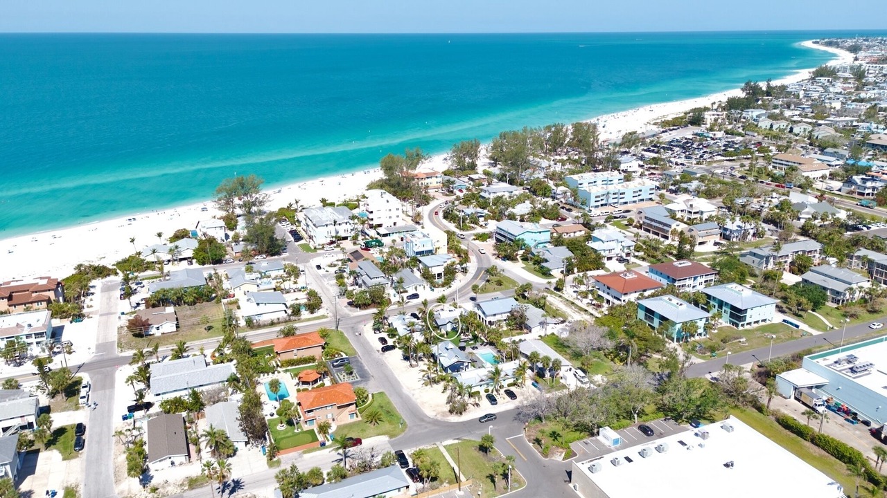 Photo of Others in Holmes Beach