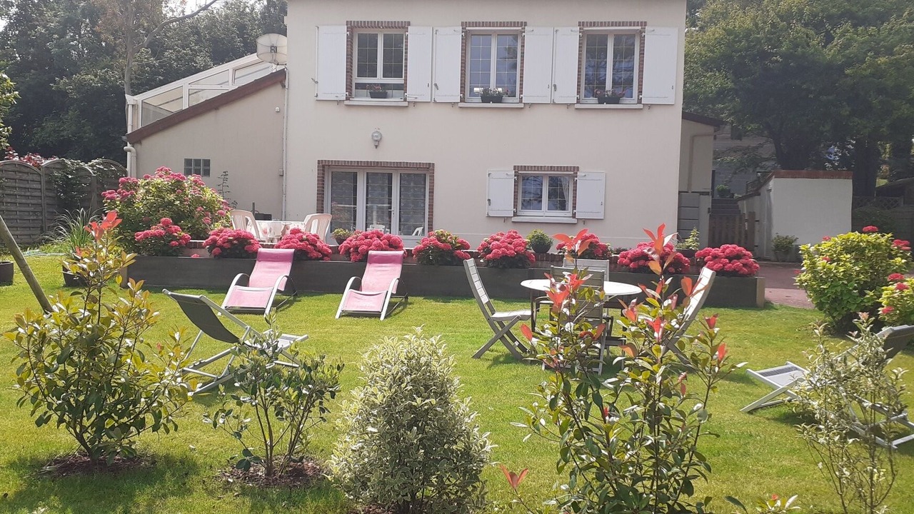 Photo of Outdoor in Ver-sur-Mer