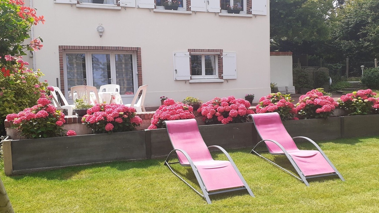 Photo of Patio Balcony in Ver-sur-Mer