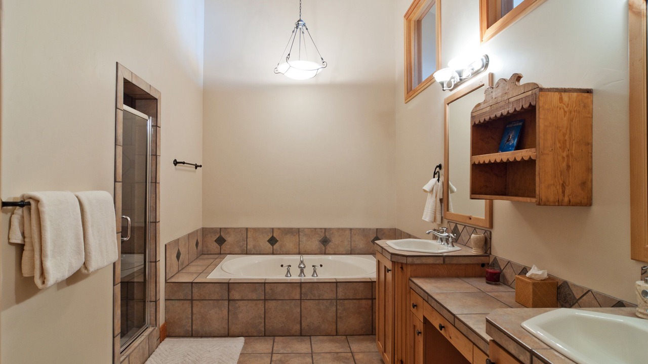 Photo of Bathroom in Park Meadows