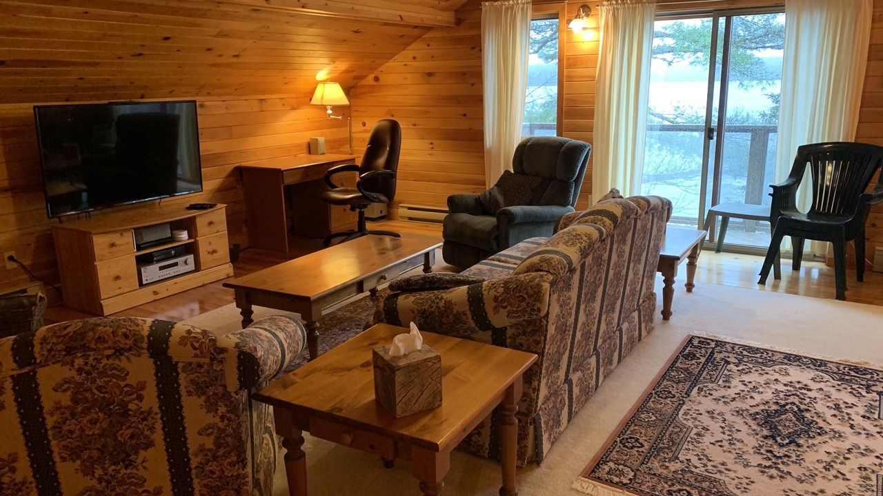 Photo of Livingroom in Greenfield