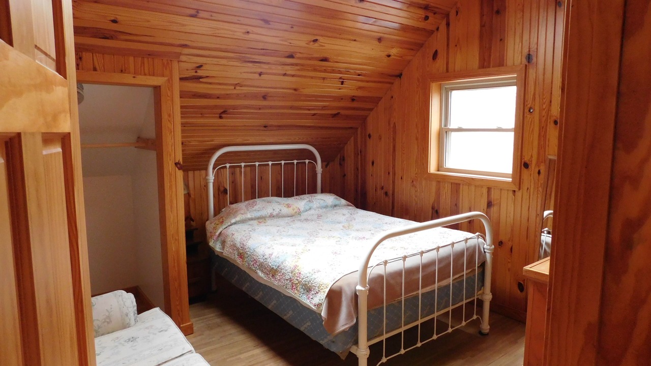 Photo of Bedroom in Carbondale