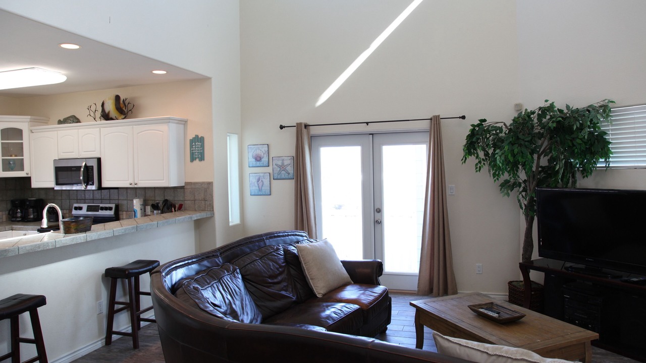 Photo of Livingroom in Sand Point
