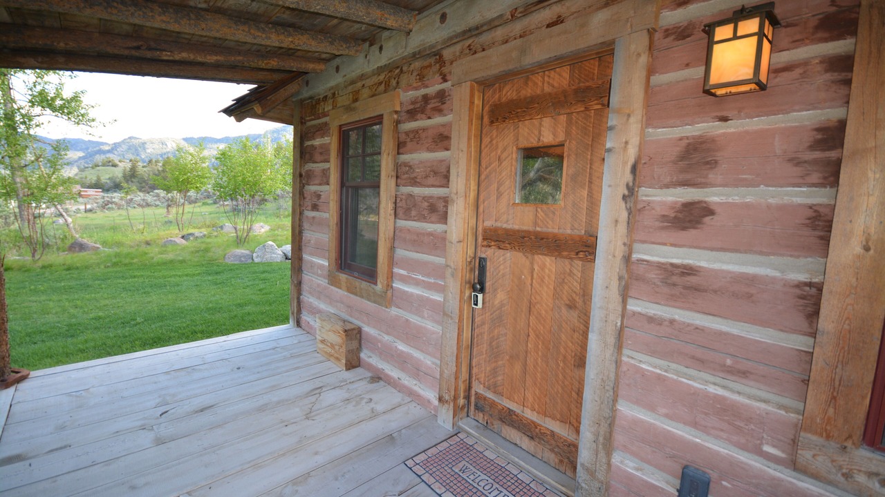 Photo of Outdoor in Miner