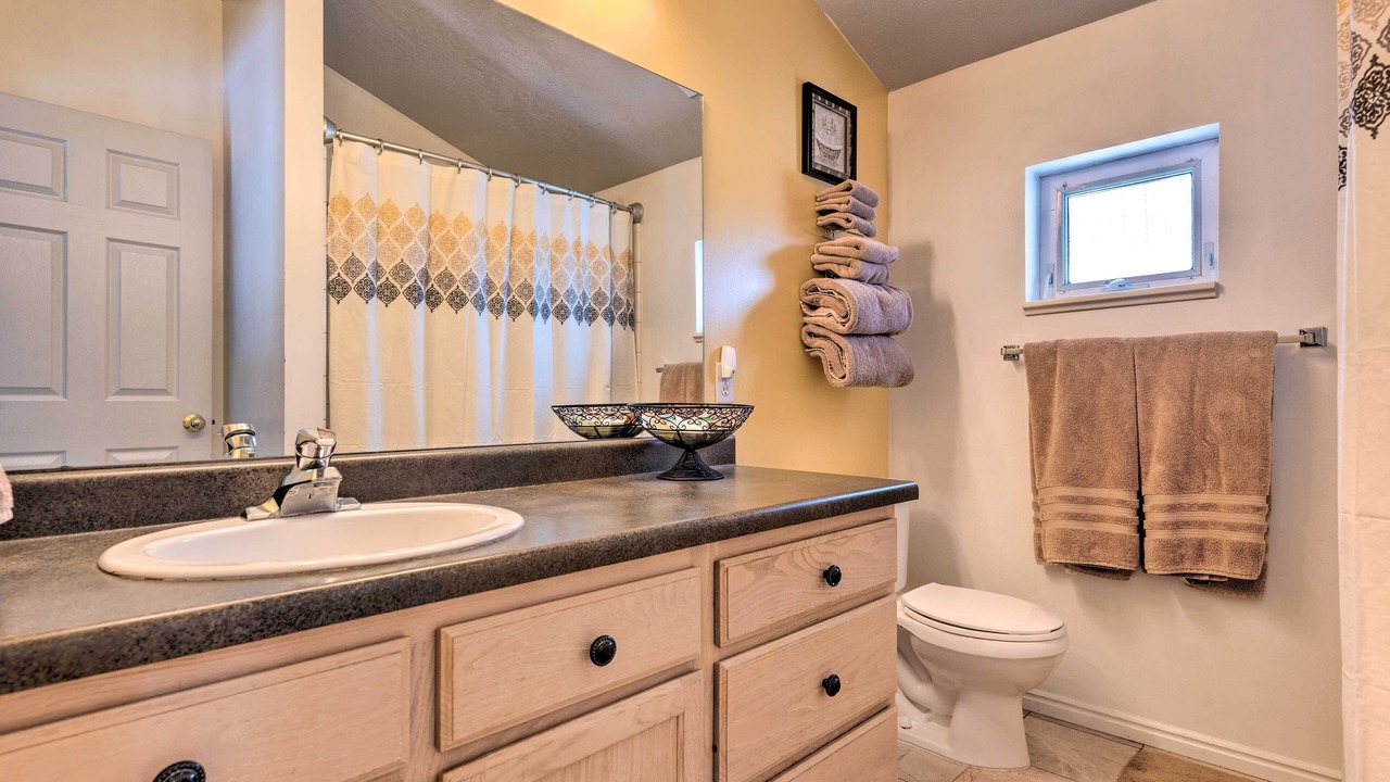 Photo of Bathroom in Logan