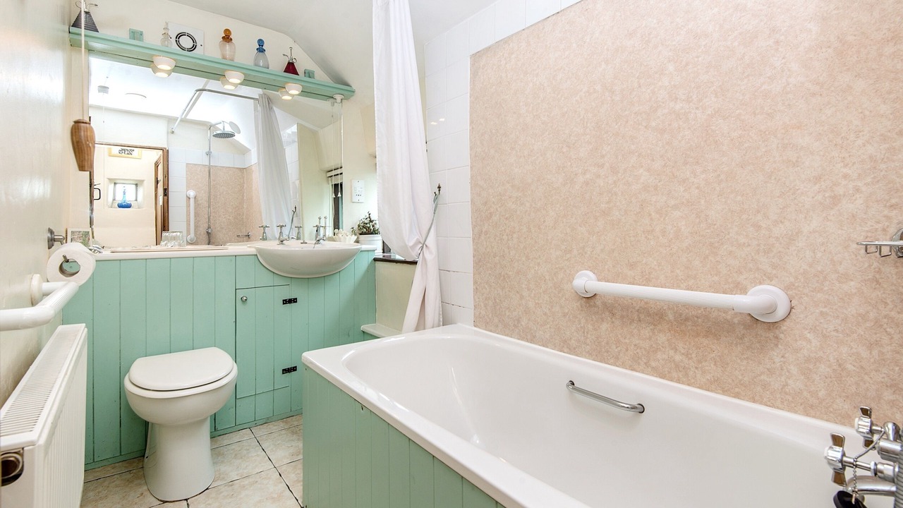 Photo of Bathroom in Newton Grange