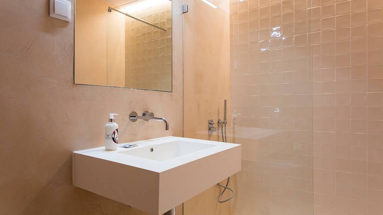Photo of Bathroom in Chiado