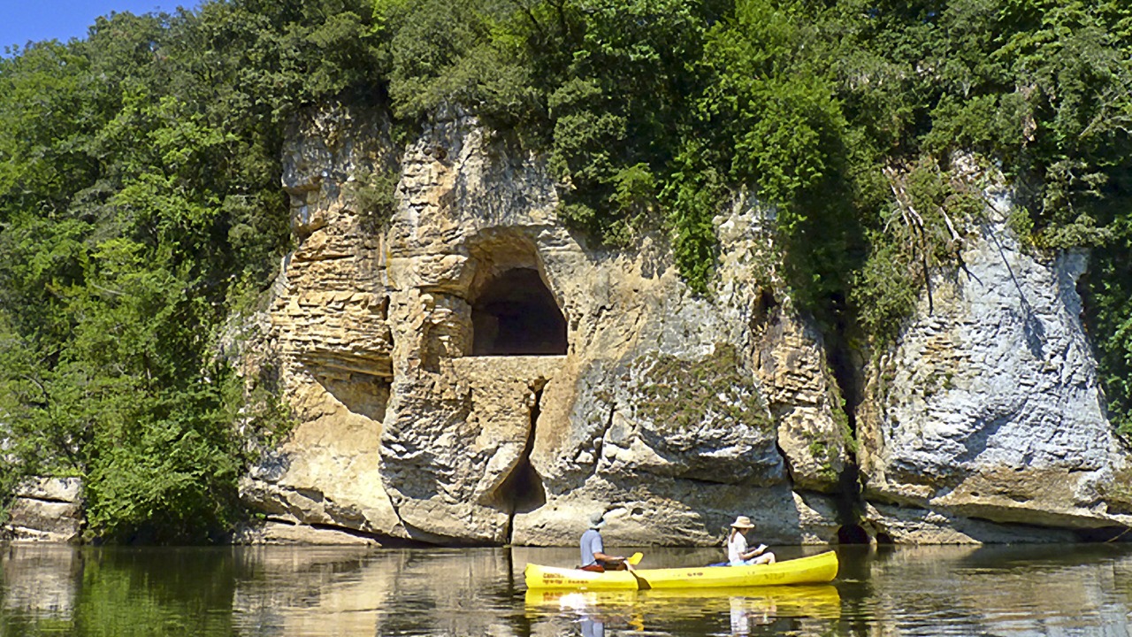 Photo of Others in Meyrals