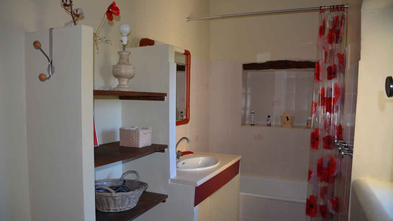 Photo of Bathroom in Les Vans