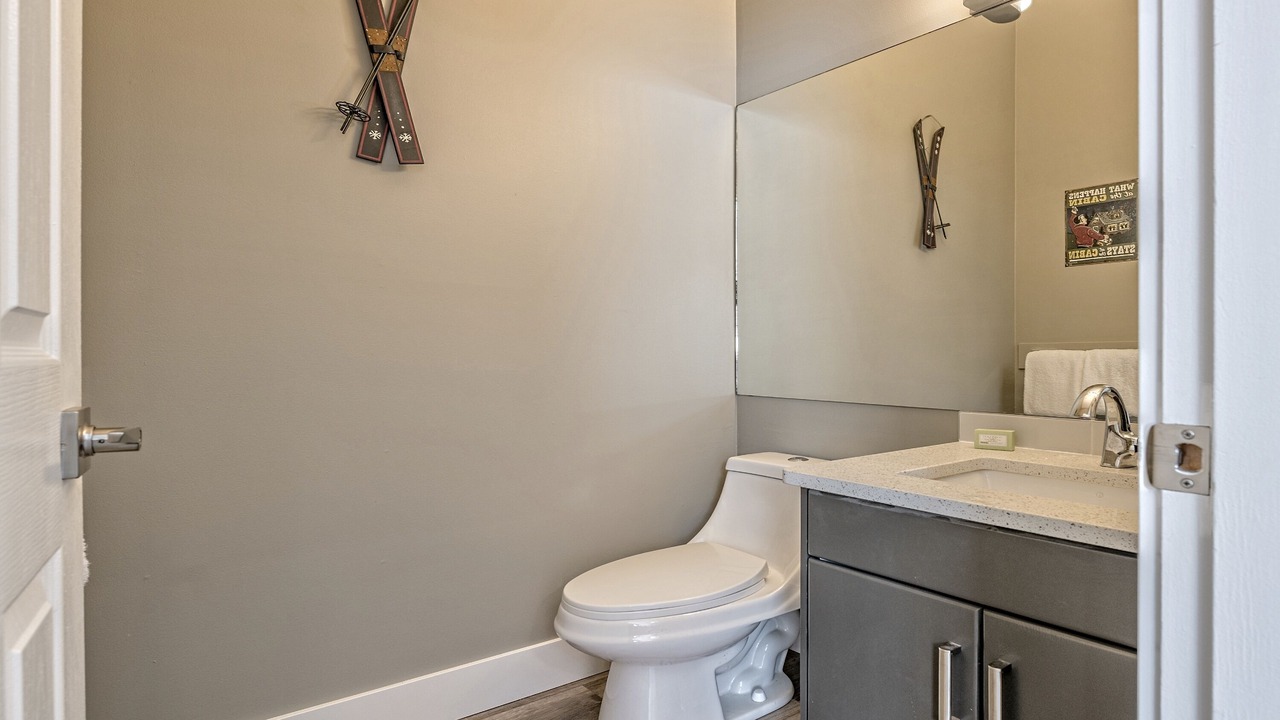 Photo of Bedroom in Silver Star Mountain