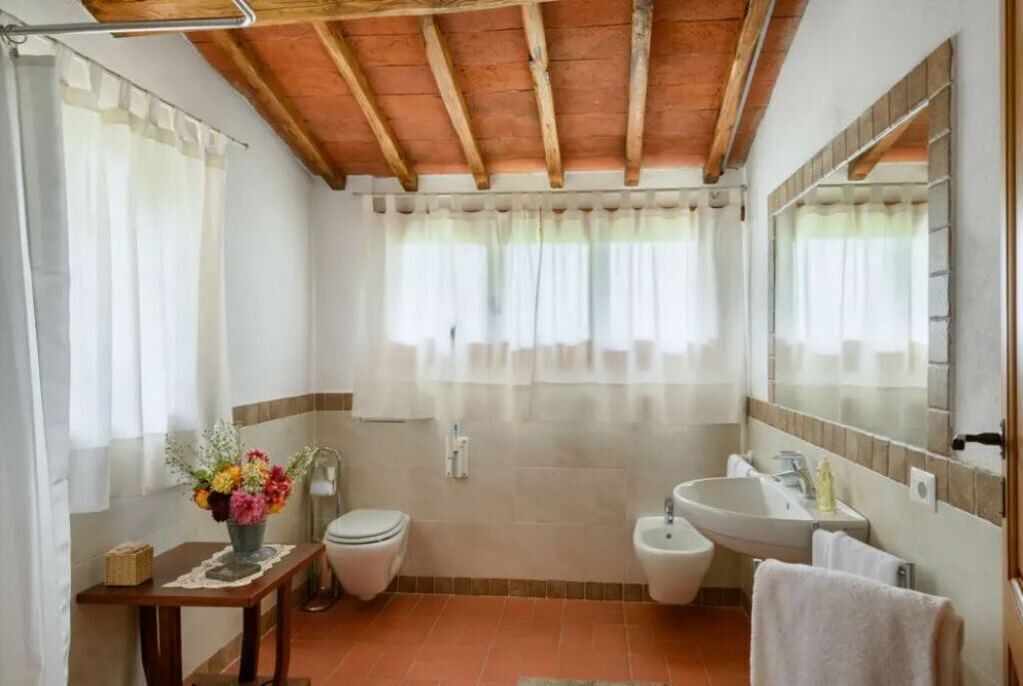 Photo of Bathroom in Panzano in Chianti
