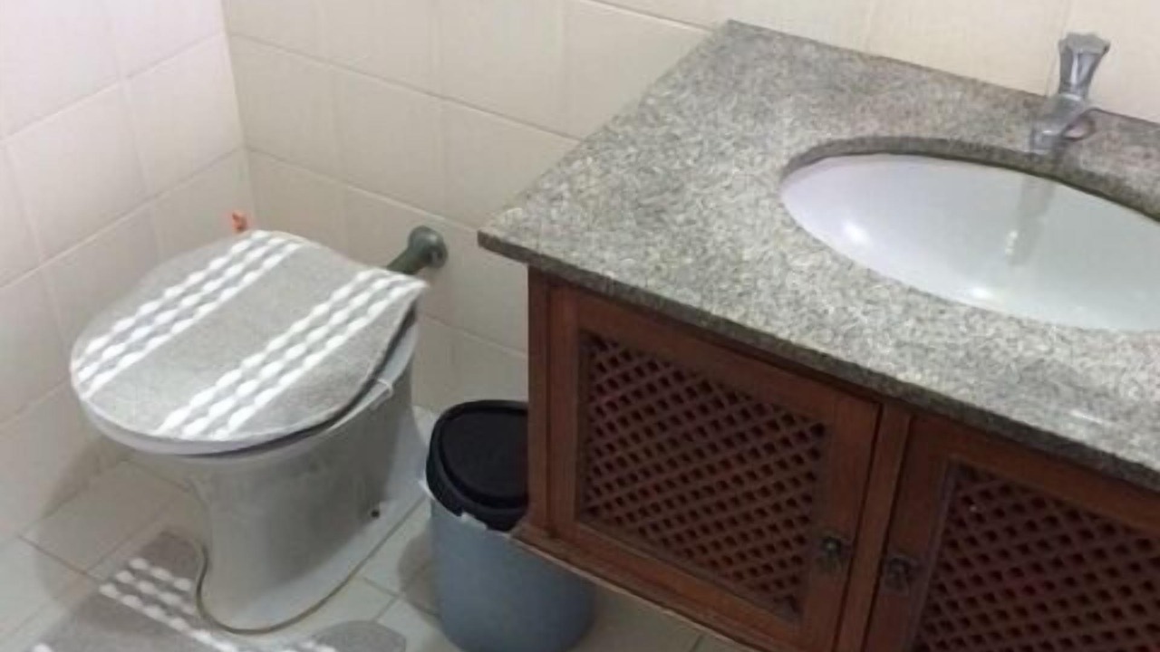 Photo of Bathroom in Tombo