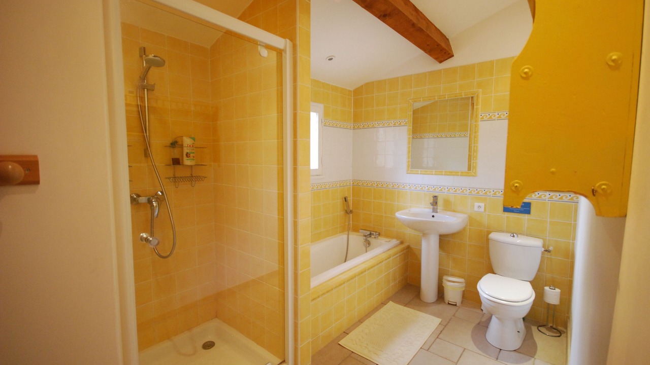 Photo of Bathroom in Saint-Antonin-du-Var