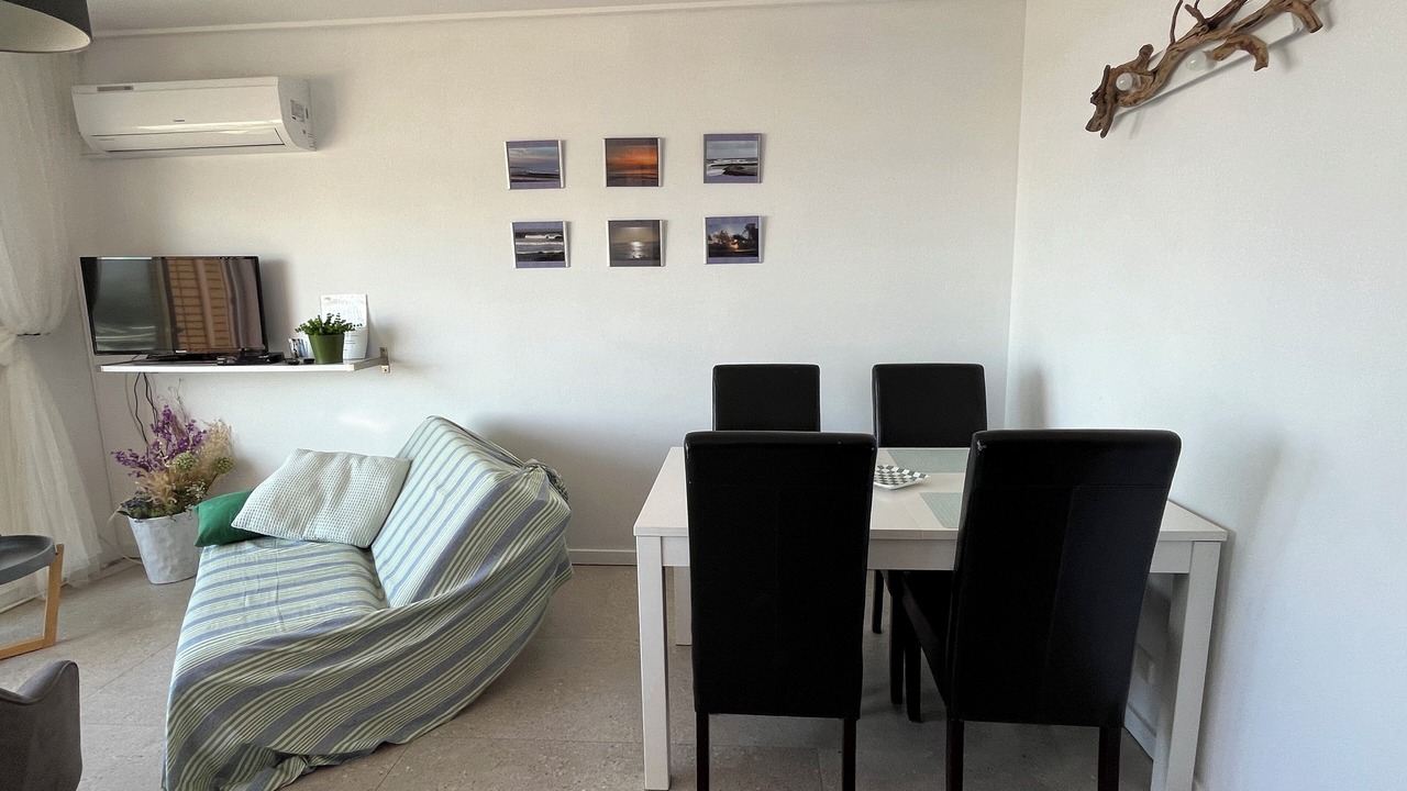 Photo of Livingroom in Vila Praia de Ancora
