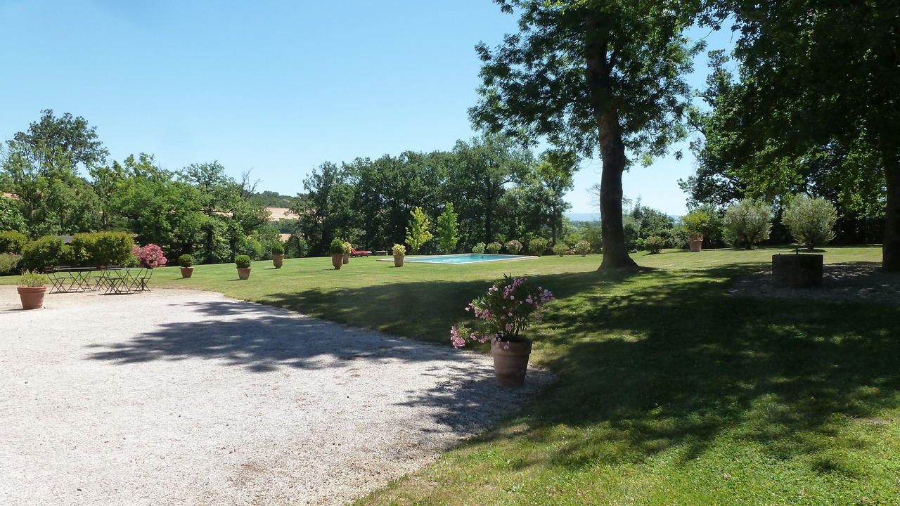 Photo of Outdoor in Auriac-sur-Vendinelle