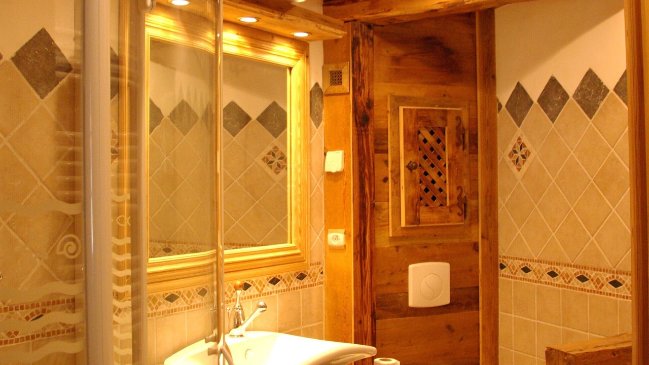 Photo of Bathroom in Le Praz