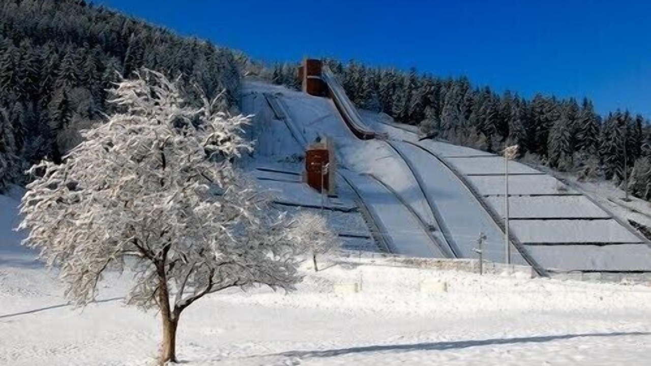 Photo of Others in Le Praz