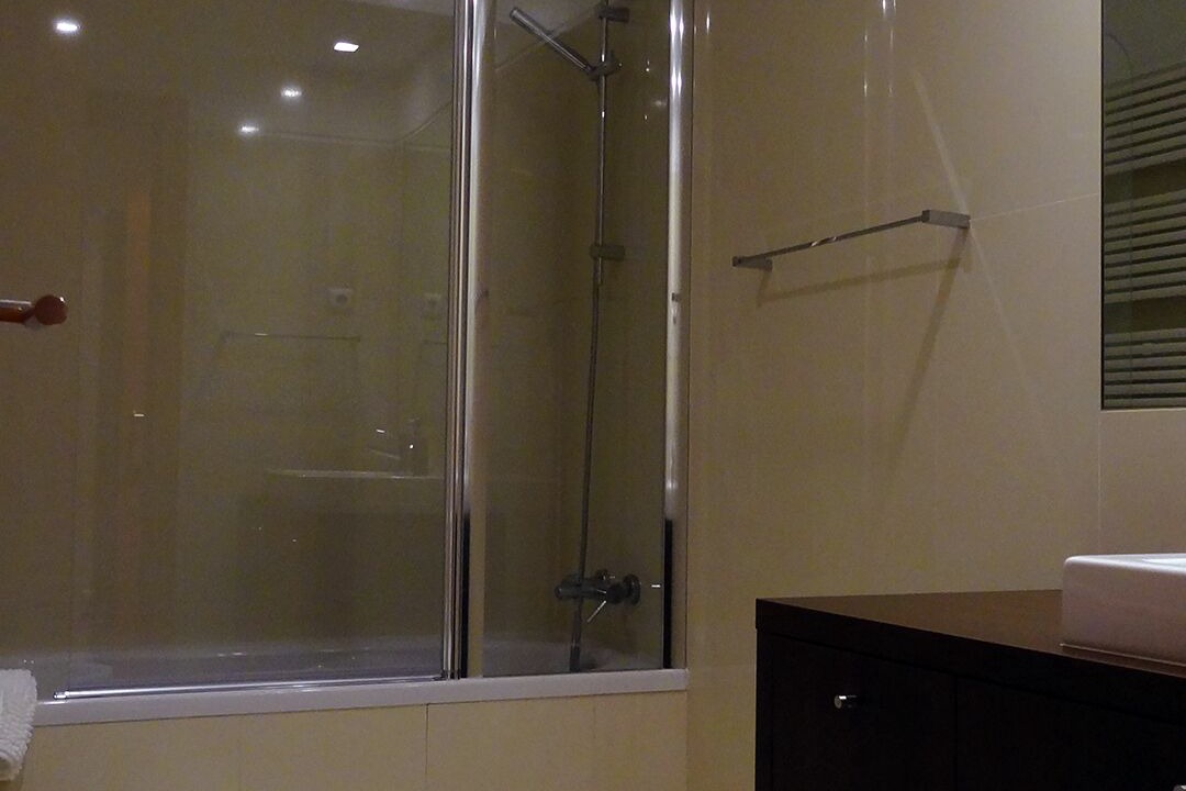 Photo of Bathroom in Mafamude
