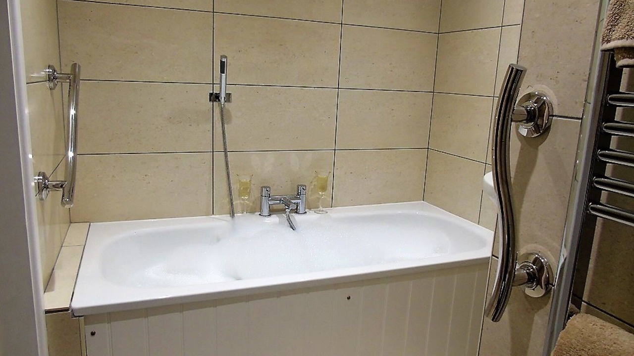 Photo of Bathroom in Langton Green
