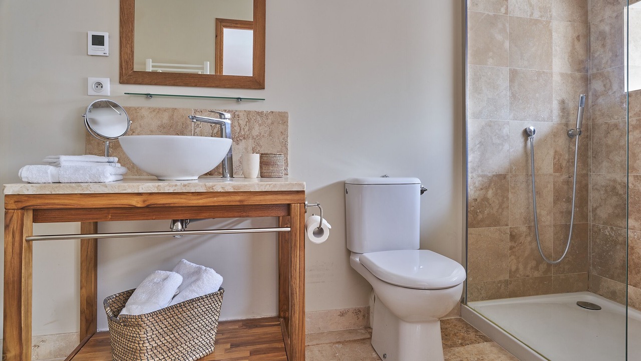 Photo of Bathroom in Pommard