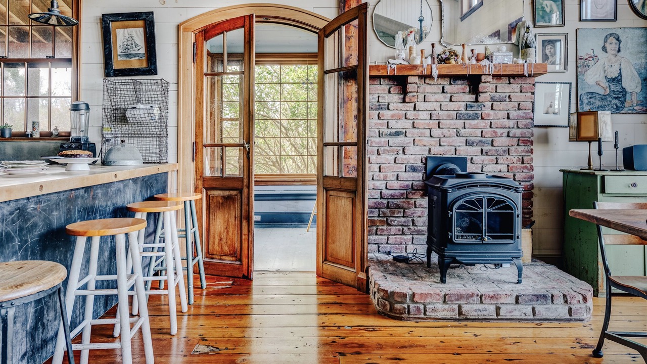 Photo of Bedroom in Town of Southold Town