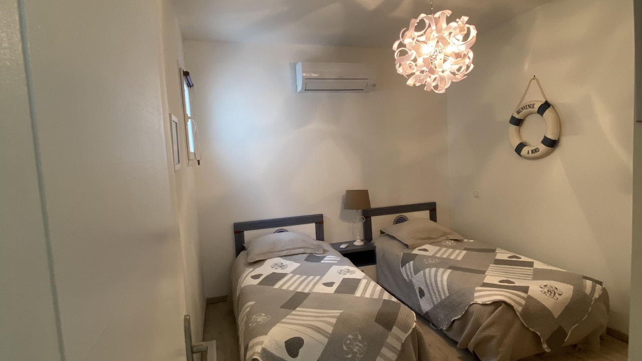 Photo of Bedroom in Ajaccio