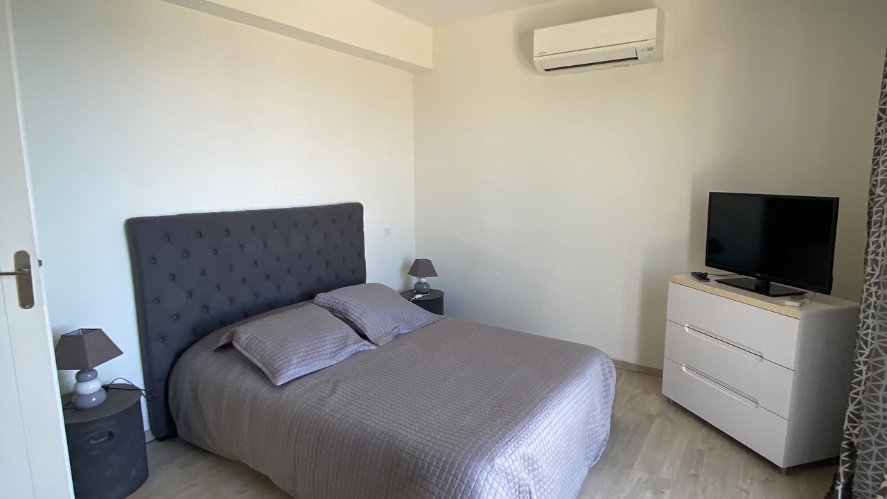 Photo of Bedroom in Ajaccio