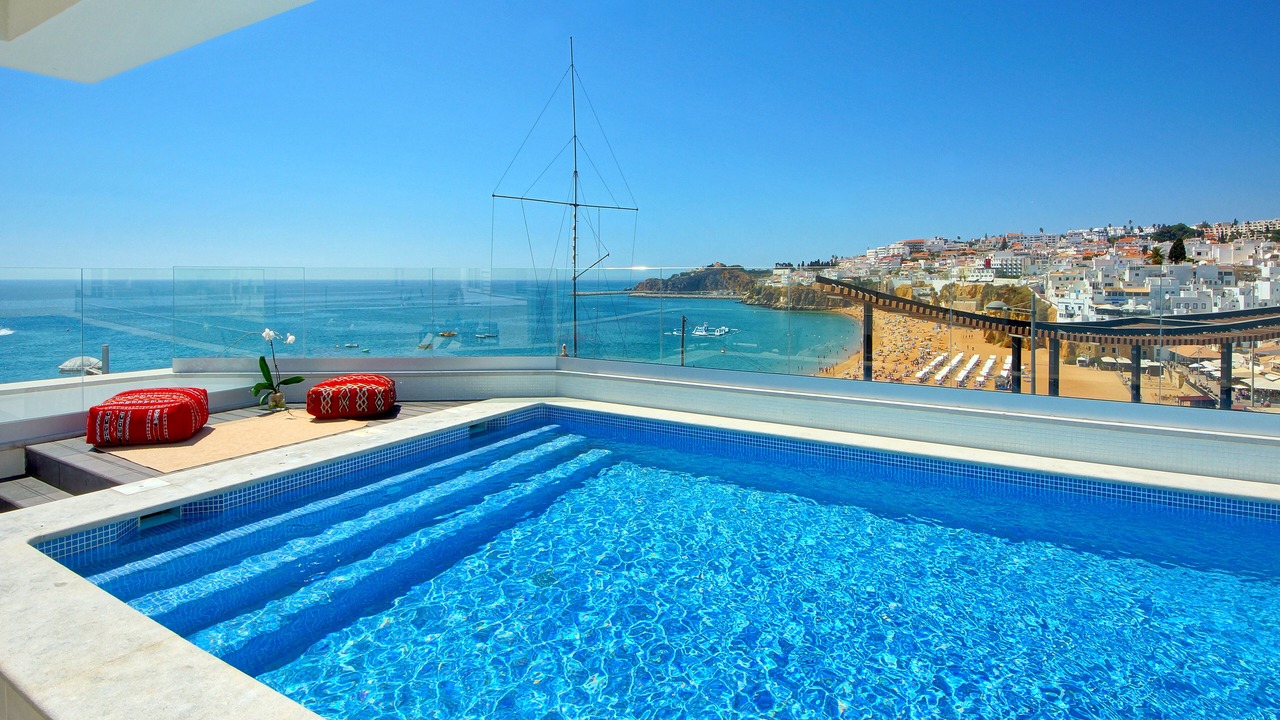 Photo of Outdoor in Calicos
