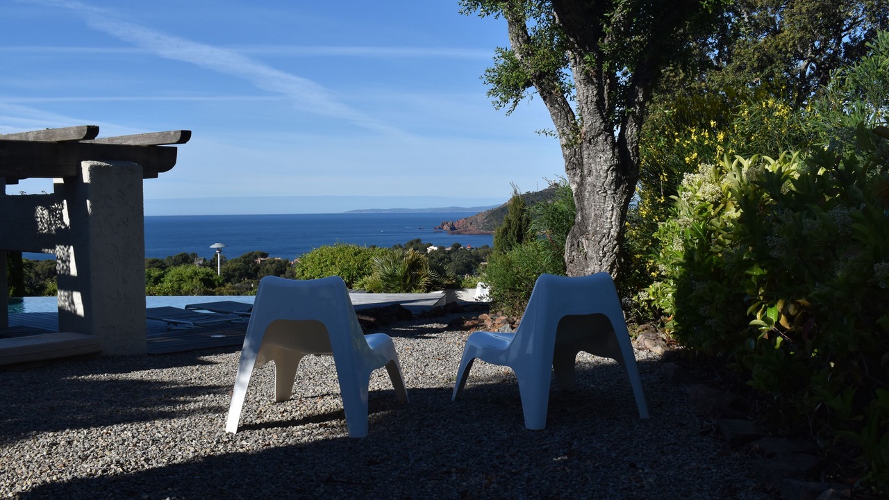 Photo of Outdoor in Antheor