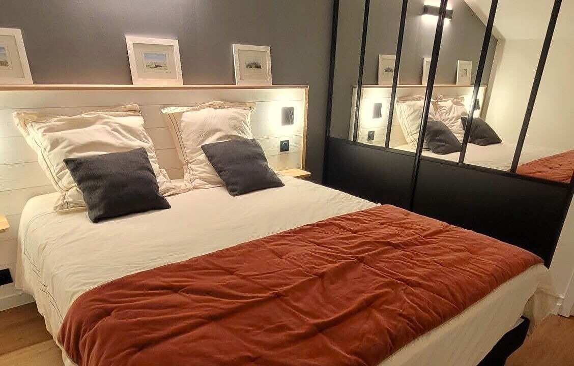 Photo of Bedroom in Cap-Ferret