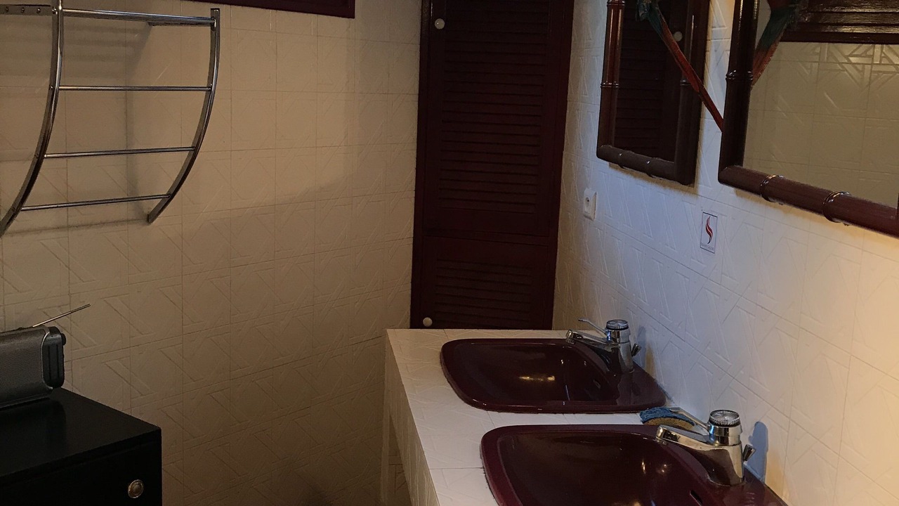 Photo of Bathroom in Piraillan