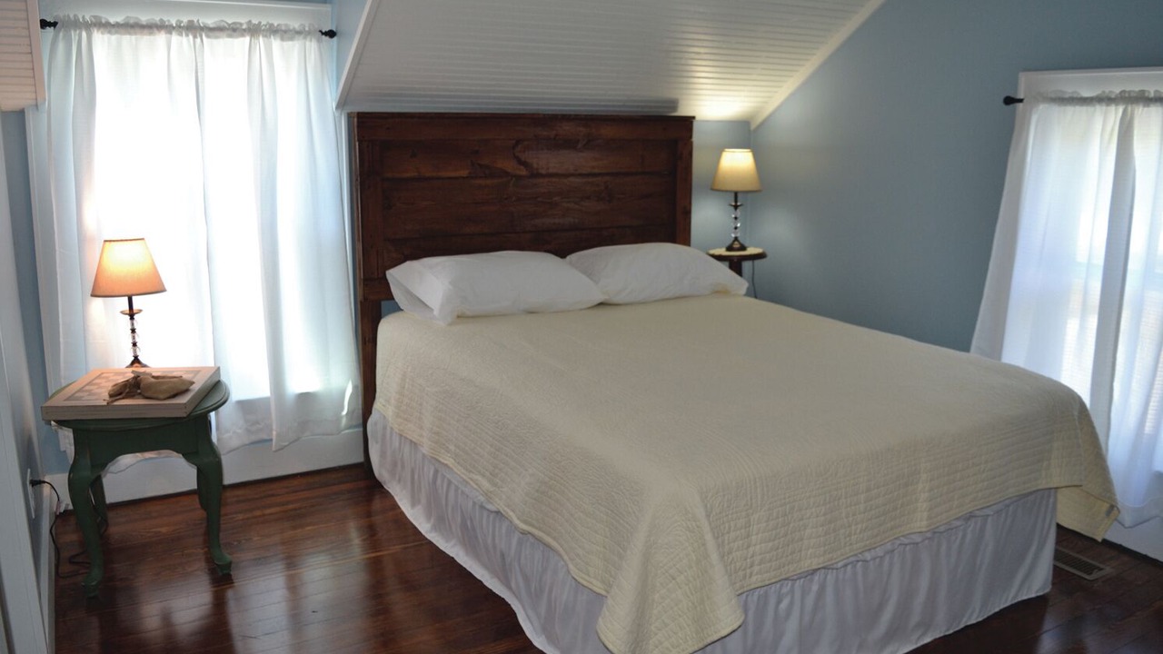 Photo of Bedroom in Ste Genevieve