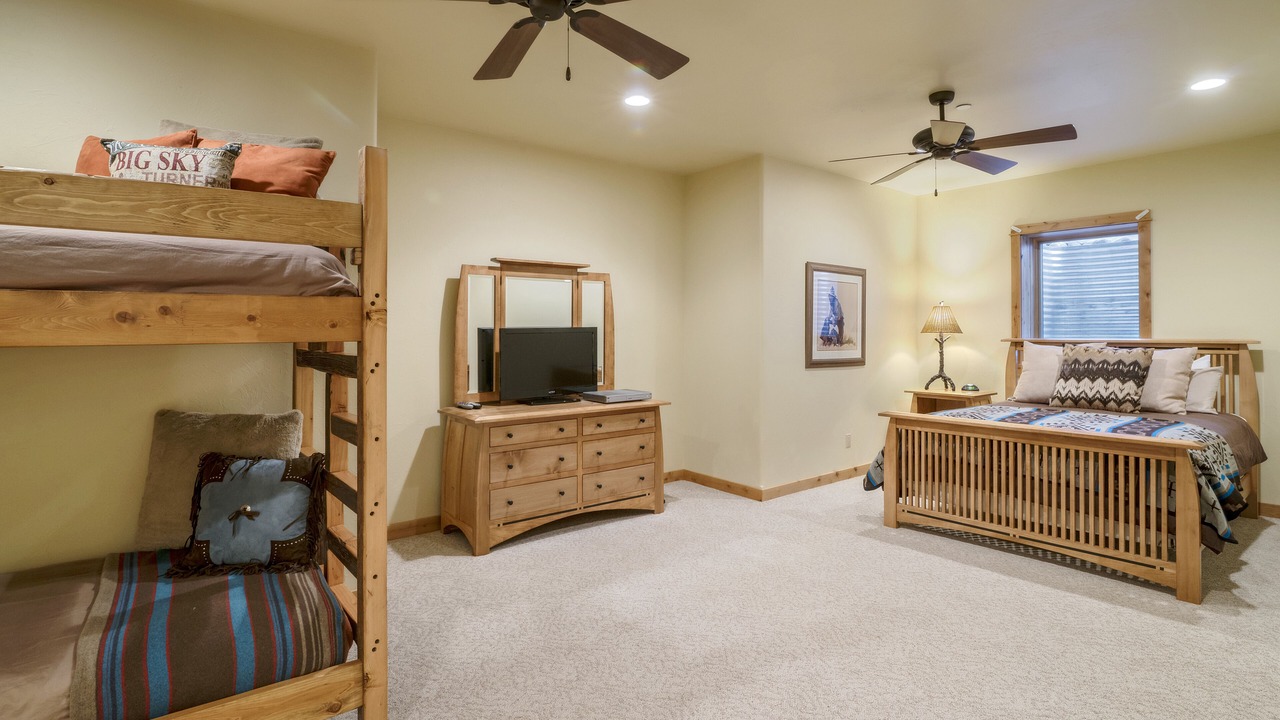 Photo of Bedroom in Big Sky