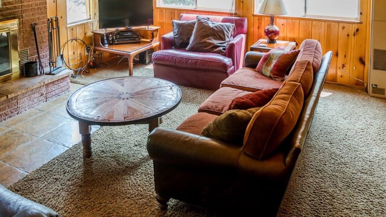 Photo of Bedroom in Mammoth Creek