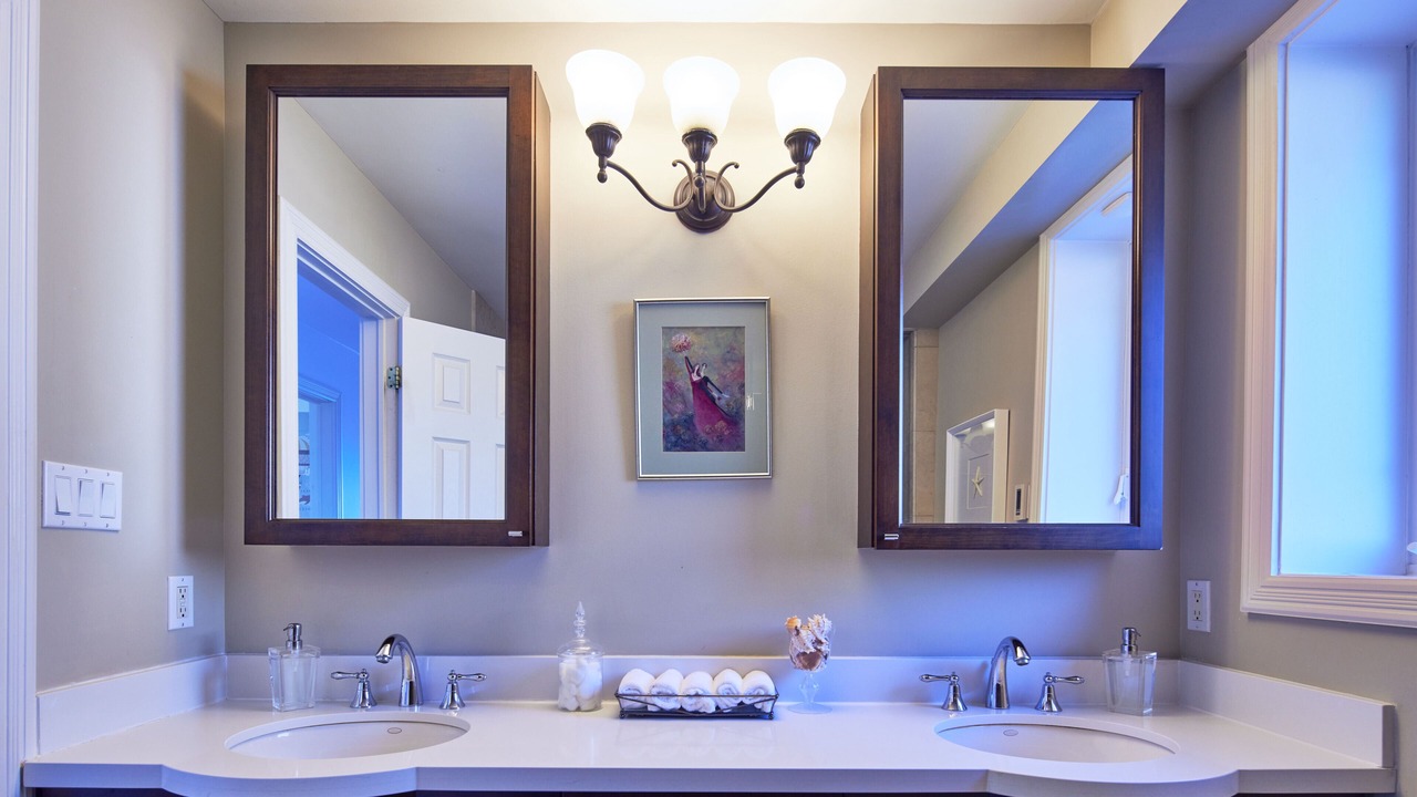 Photo of Bathroom in New Toronto