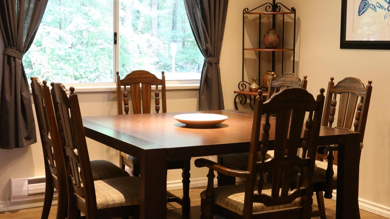 Photo of Livingroom in Cultus Lake