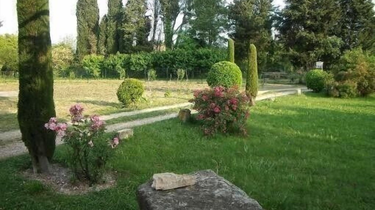 Photo of Outdoor in Eygalieres