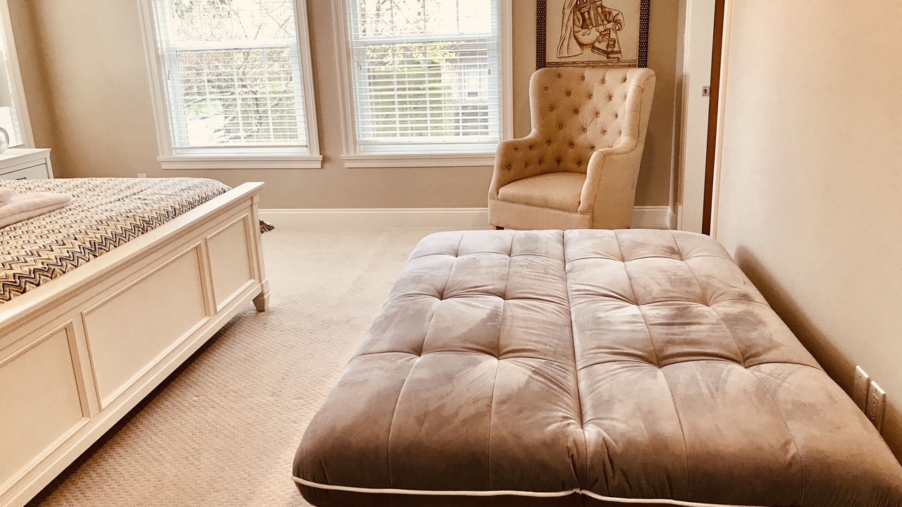 Photo of Bedroom in Oakridge