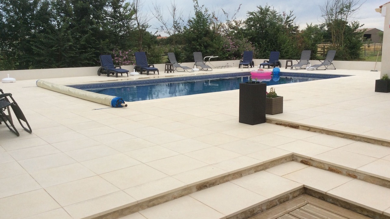 Photo of Outdoor in Saint-Pompain