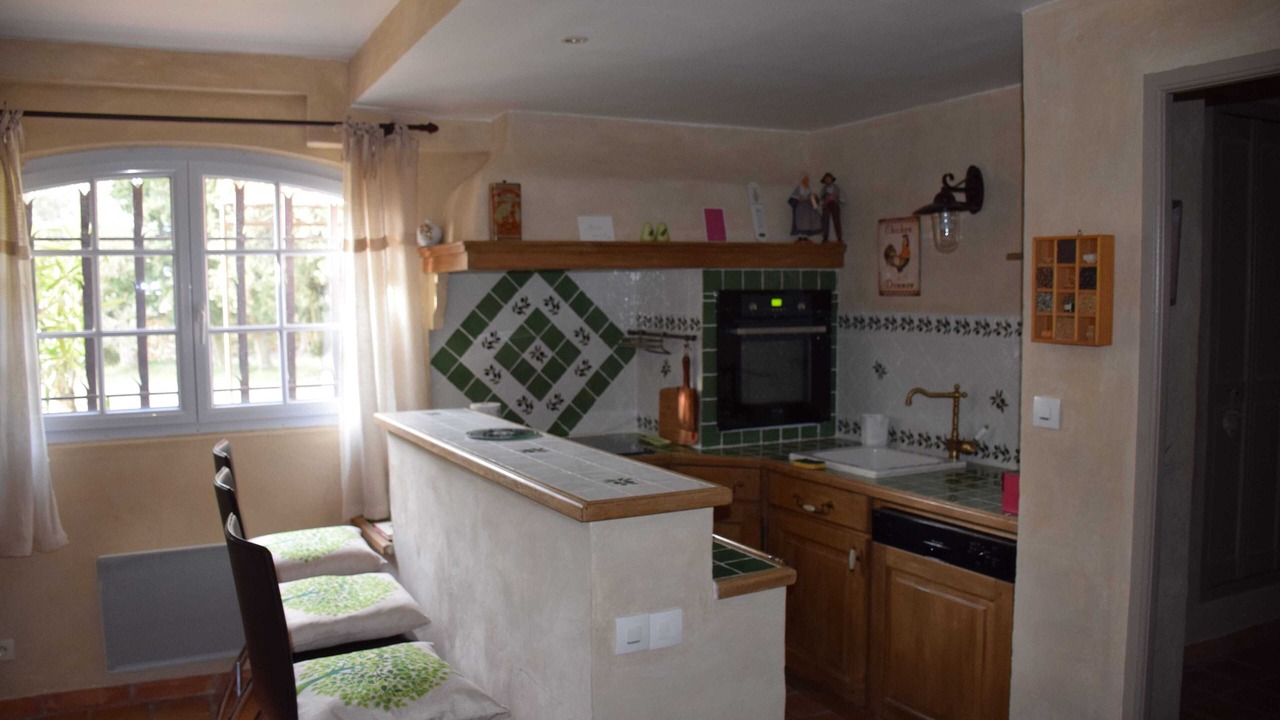 Photo of Kitchen in Cornillon-Confoux